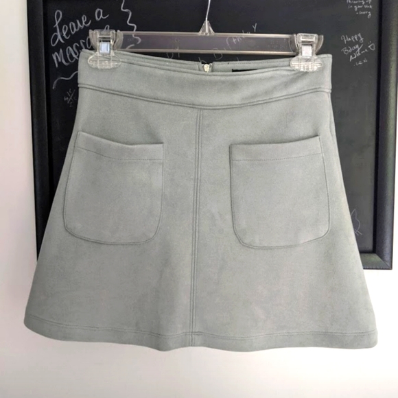 Light blue/green mini skirt | size small - Picture 1 of 1